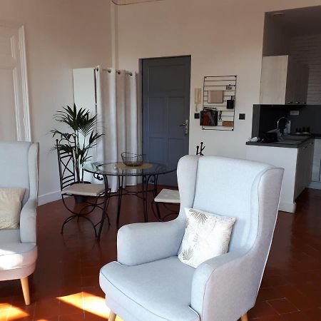 Appartement Avec Balcon, Bord Du Canal, Wifi. 纳博讷 外观 照片